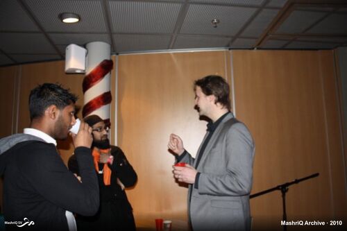 Halal Borrel #14 - Cosmopolite: Internet, Games & Theater — afbeelding 17 van 24