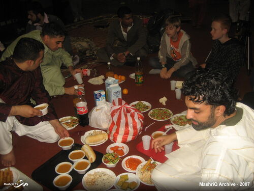Iftar 2007 — Gets on the Floor — afbeelding 12 van 12